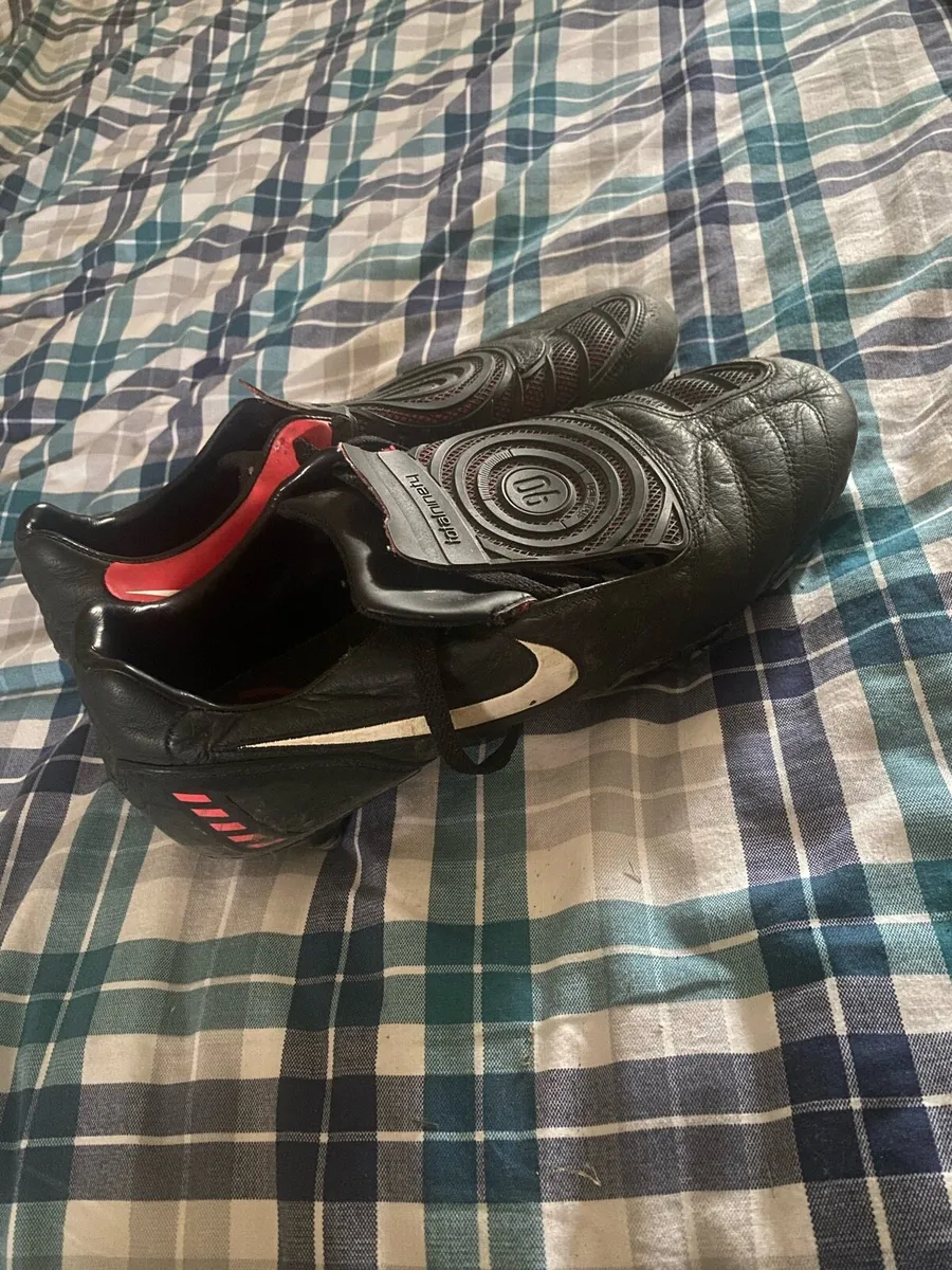 Football boots - Image 2