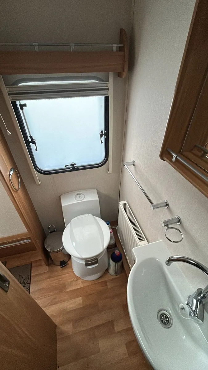 Lunar delta t1 fixed bed - Image 3