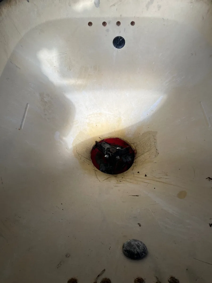 Vicon fertiliser spreader - Image 2