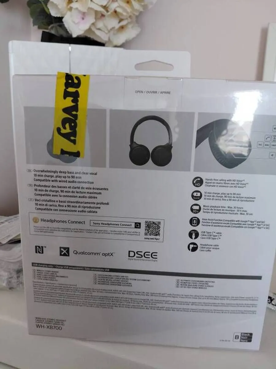 Sony WH-XB700 Extra Bass Headphones Brand New - Image 2