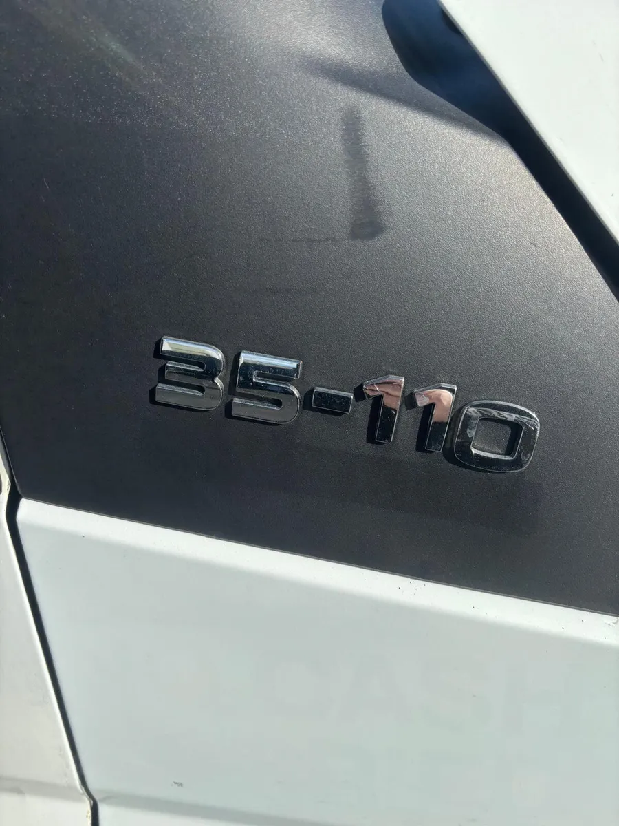 For Sale: 2016 Iveco Tipper - Image 4