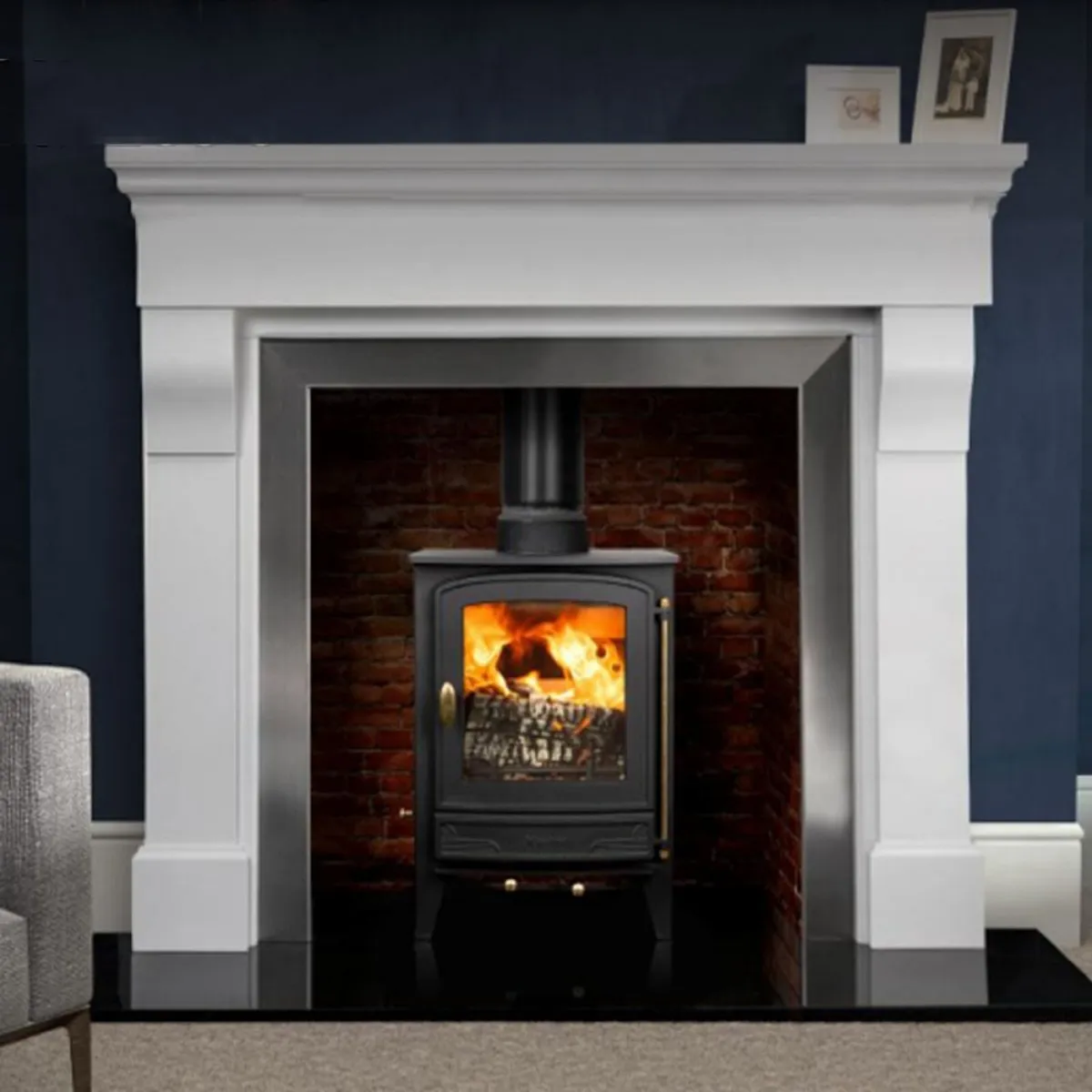 Wicklow 5KW multi-fuel free standing stove - Image 1