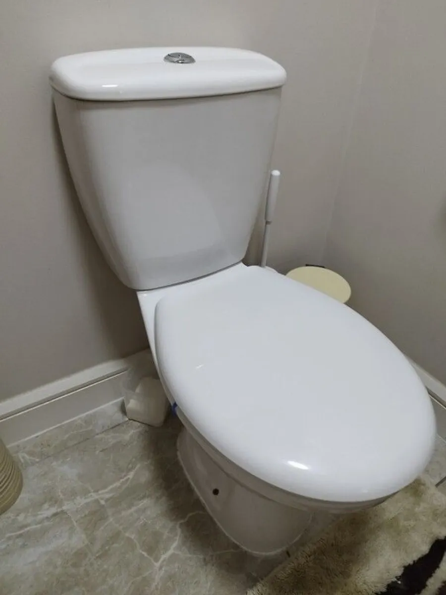 Bathroom furniture - Image 3