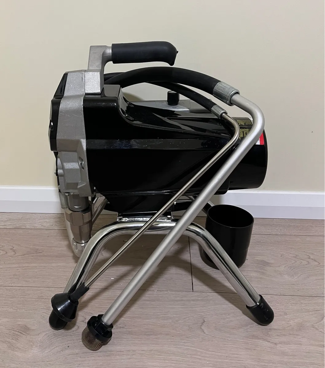 Airless paint sprayer, new, 240v - Image 4