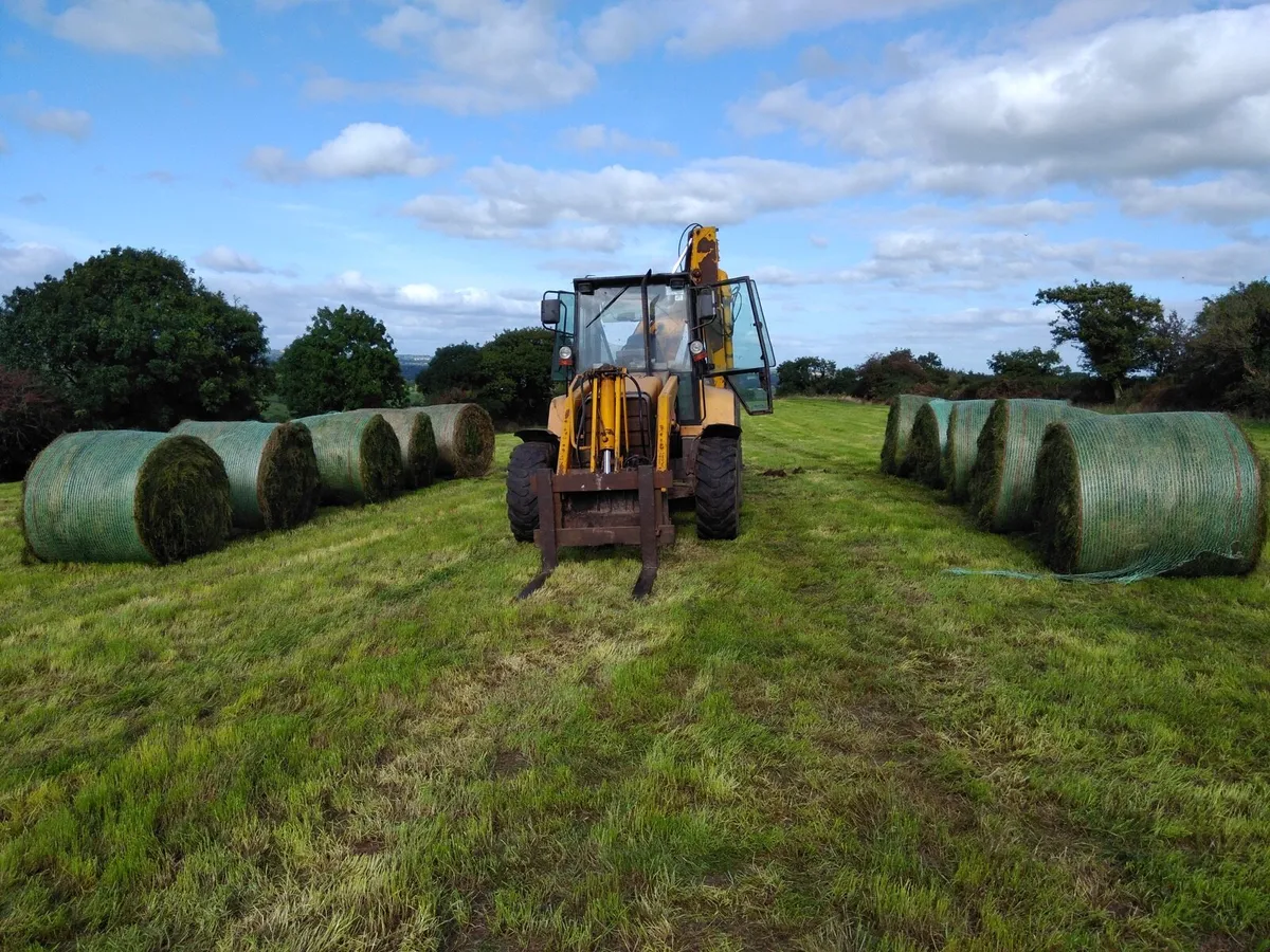 Tractor Driver available - Image 2