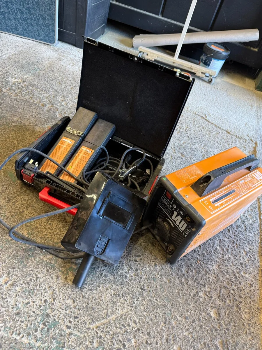 Impax 140 Welder - Image 1