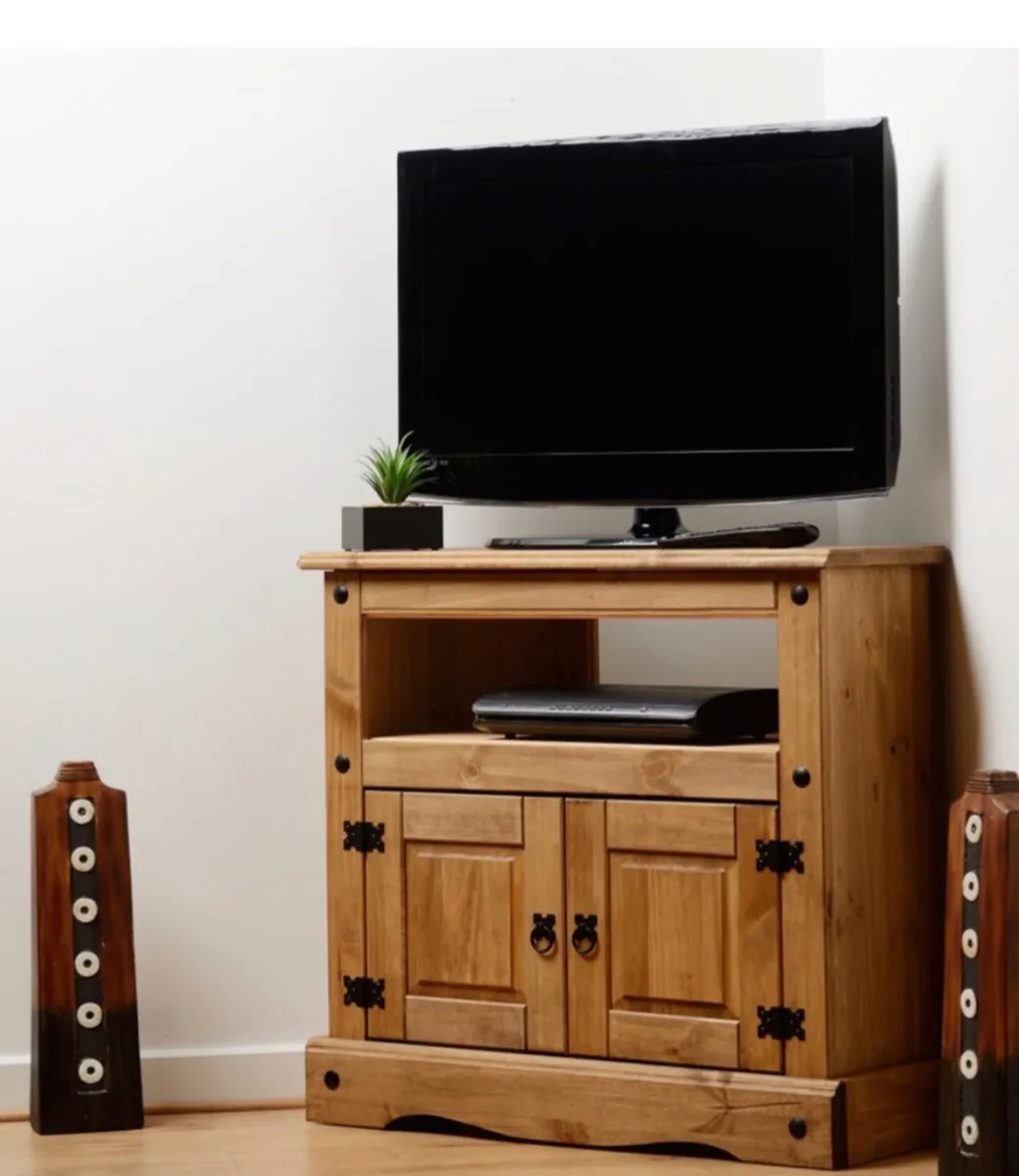 TV Cabinet - Image 1