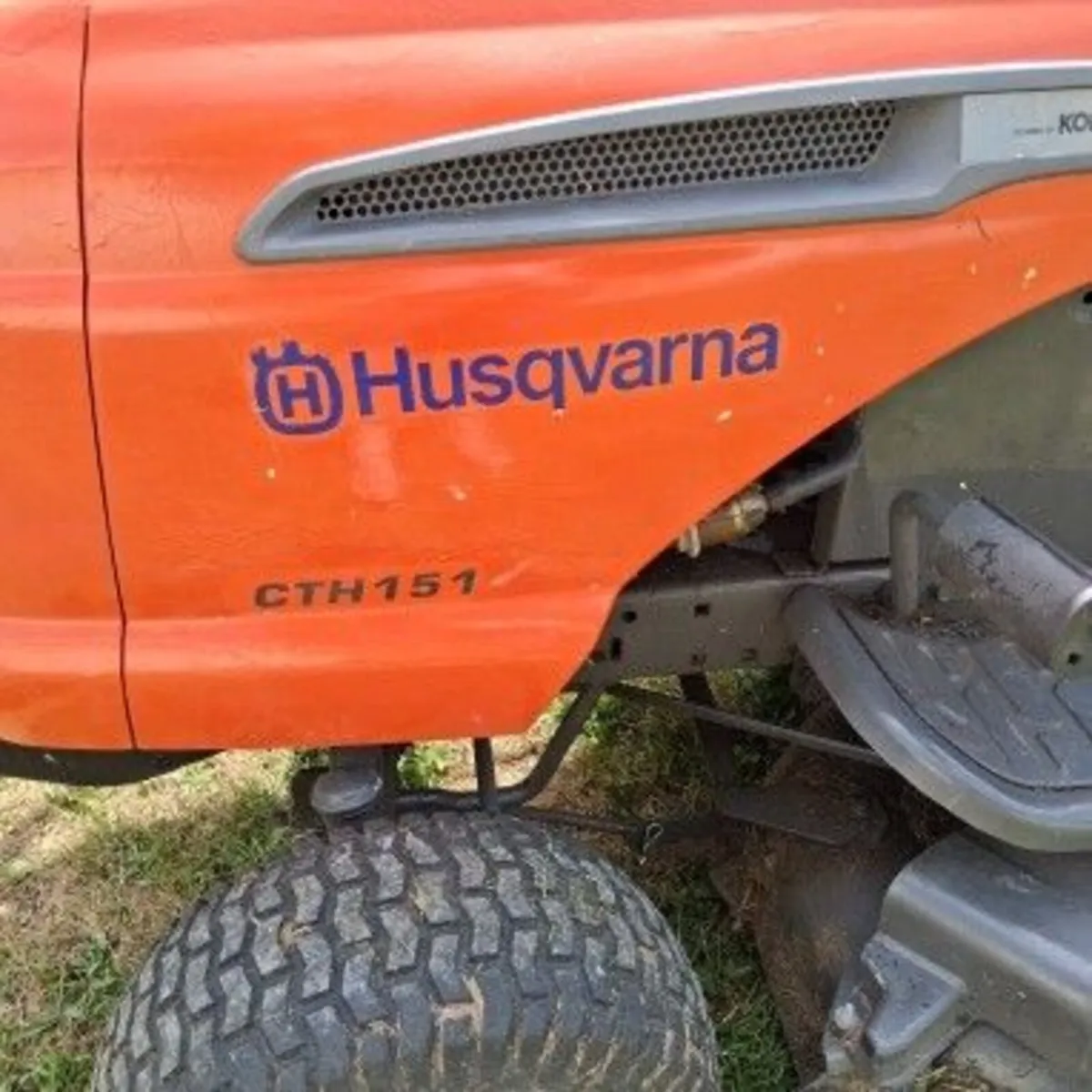 Ride on mower Bonnets - Image 1