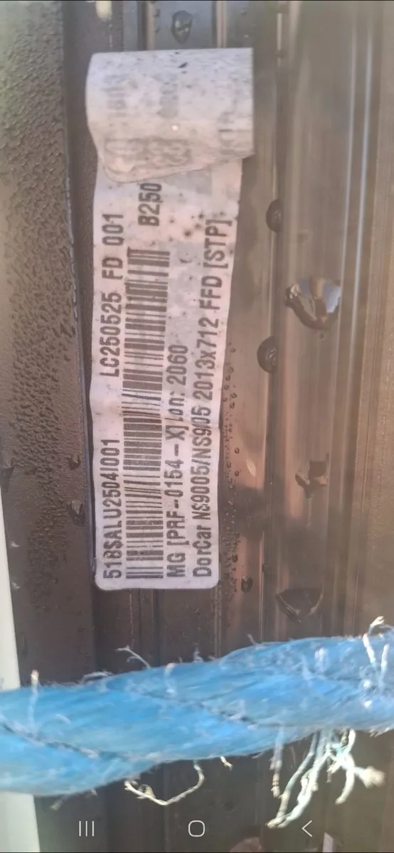 Narrow comp door 712 X 2013 - Image 2