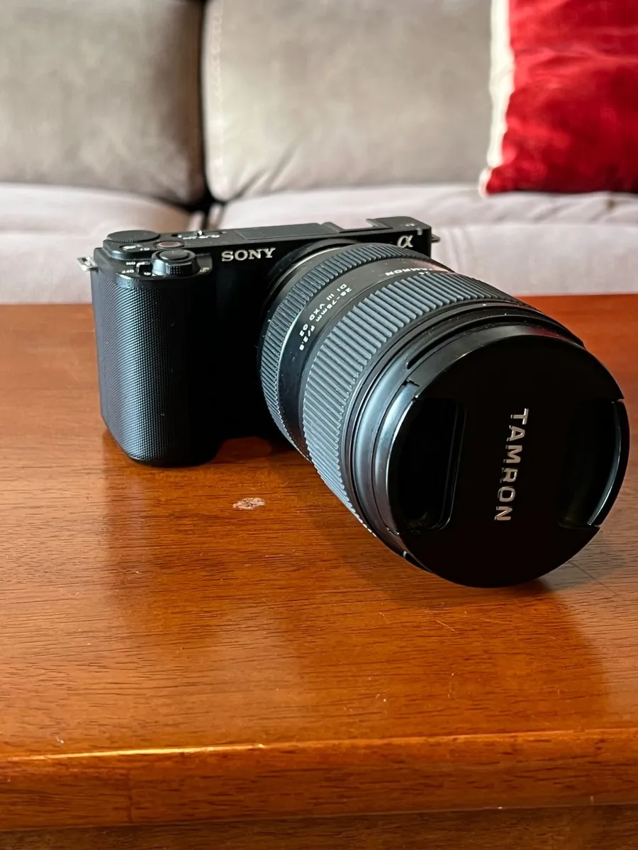 Tamron 28–75mm - Image 1