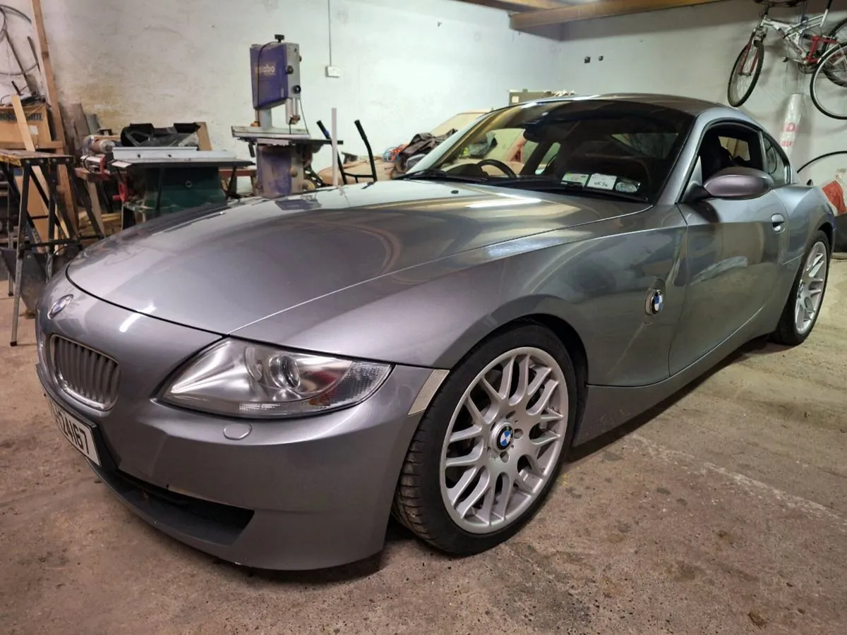 BMW Z4 Coupe 3.0si - Image 2