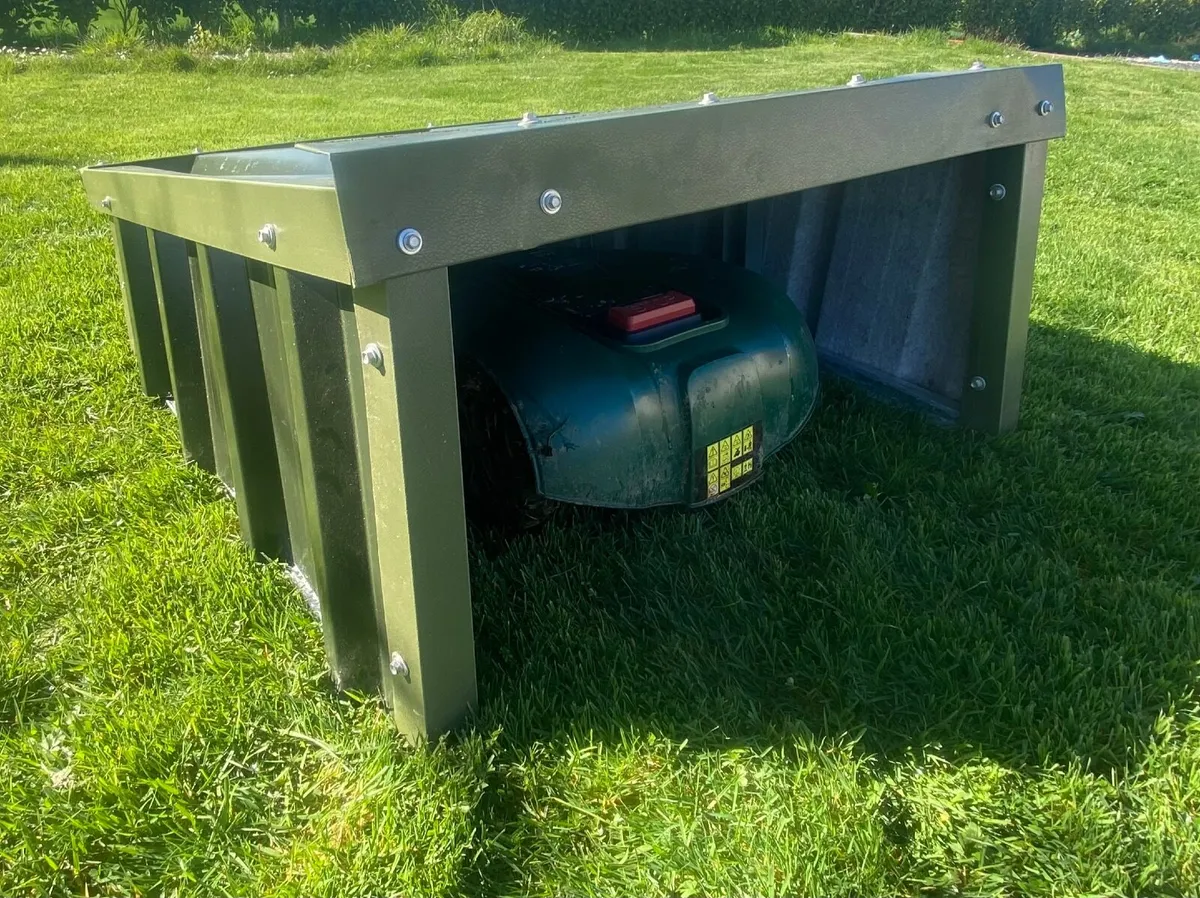 Garden Robot Lawnmower Shed - Image 1