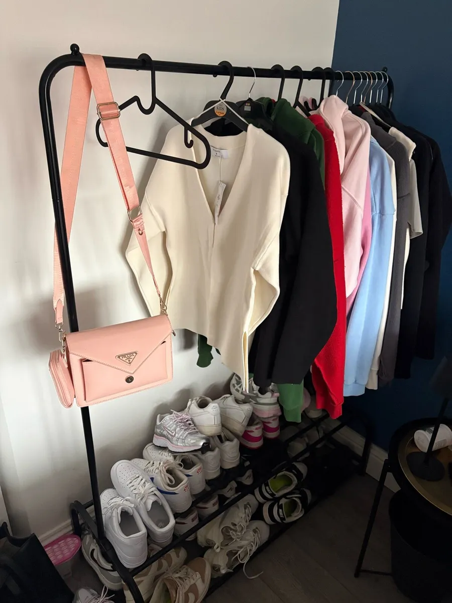 Clothing rail - Image 1