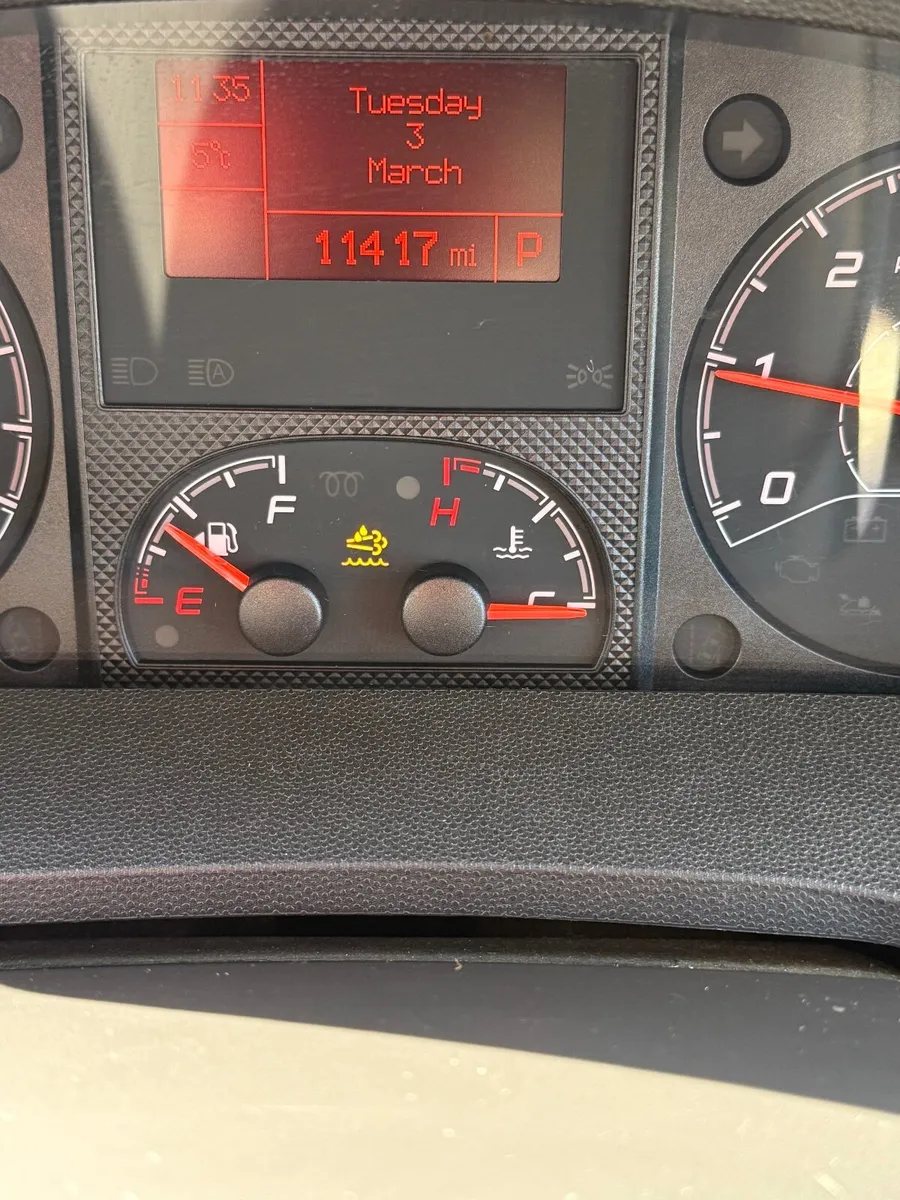 2020 Elddis Encore 255 Motorhome | 4 Berth | Auto - Image 4