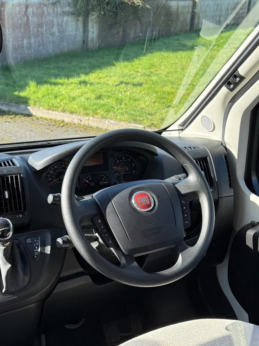 2020 Elddis Encore 255 Motorhome | 4 Berth | Auto - Image 3