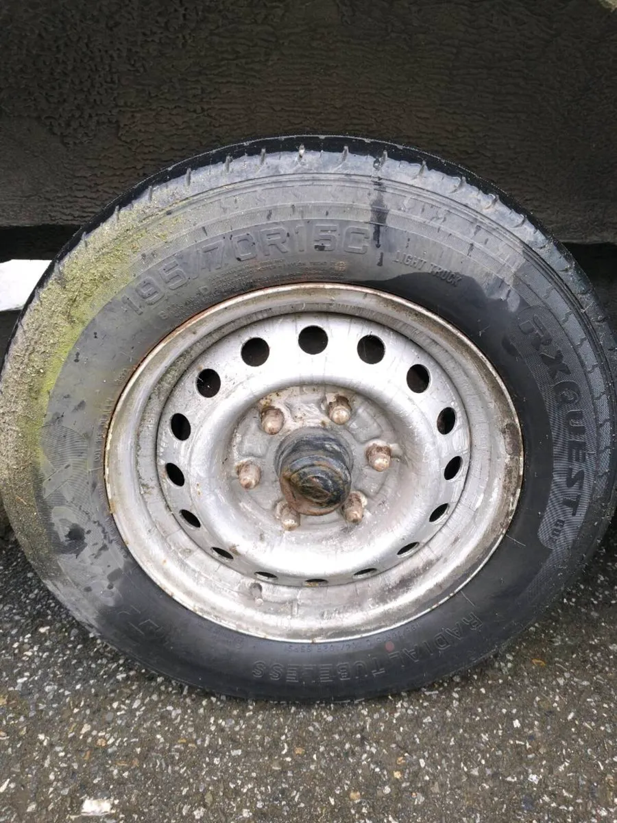 Toyota hiace - Image 3