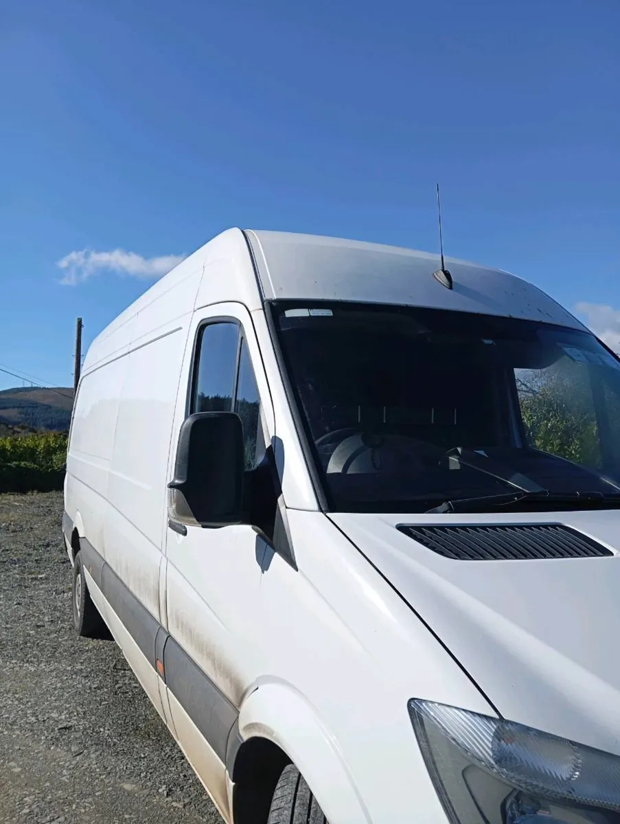 141 mercedes sprinter van CDI - Image 1