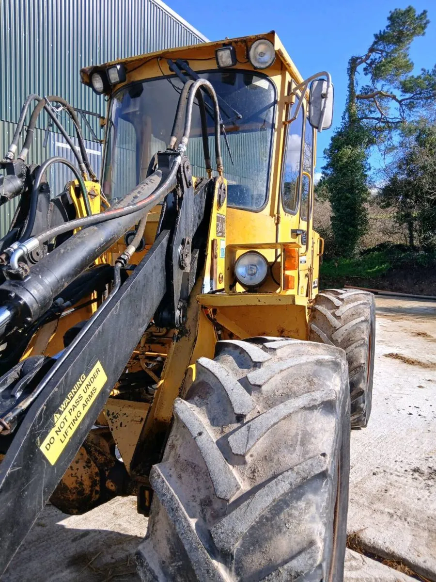 Volvo BM L30 loader - Image 2