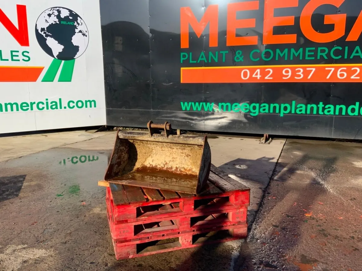 36" MINI DIGGER FILLING BUCKET.....40 PINS......72 - Image 1