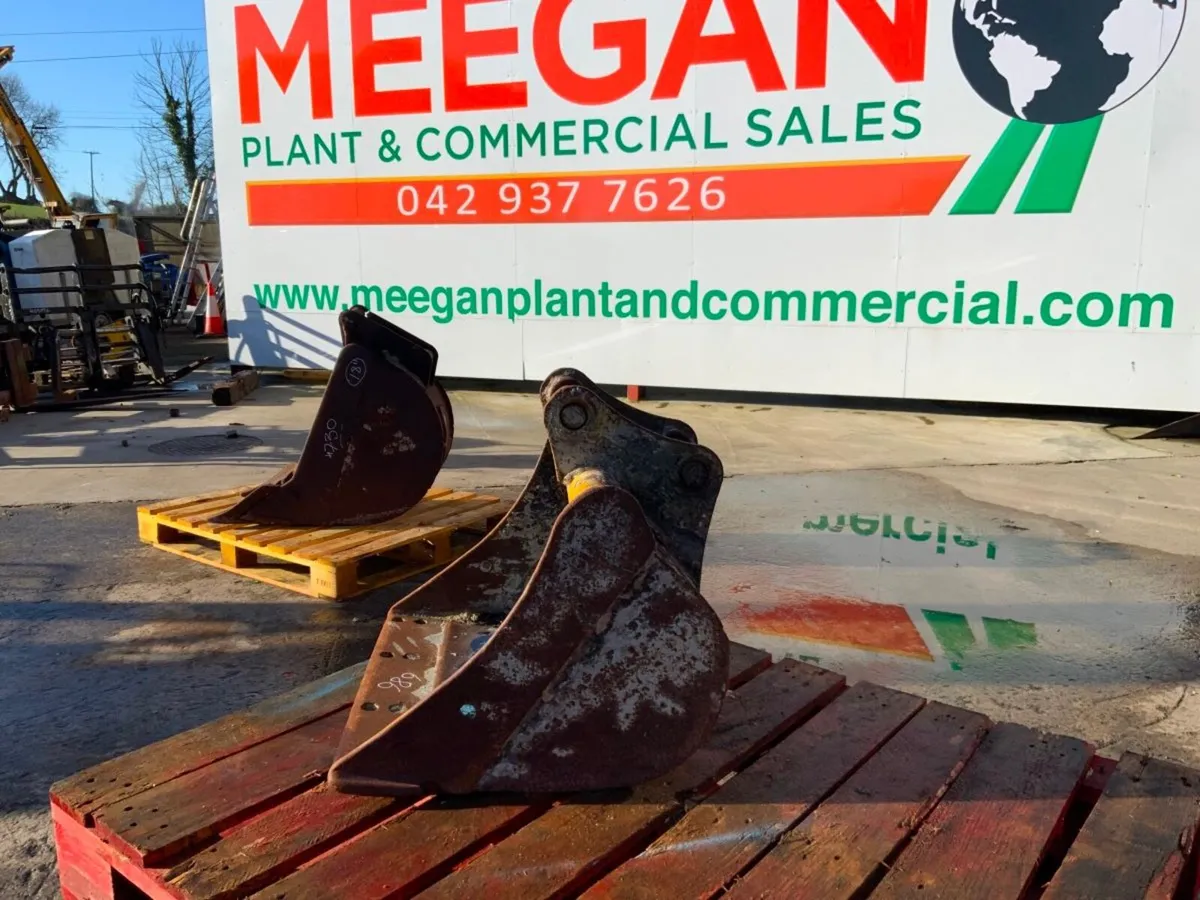 24" MINI DIGGER BUCKET......40mm PINS........686. - Image 2