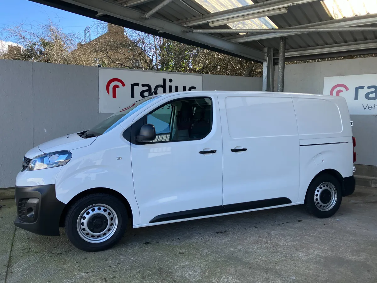 Vauxhall Vivaro 2022 - Image 2