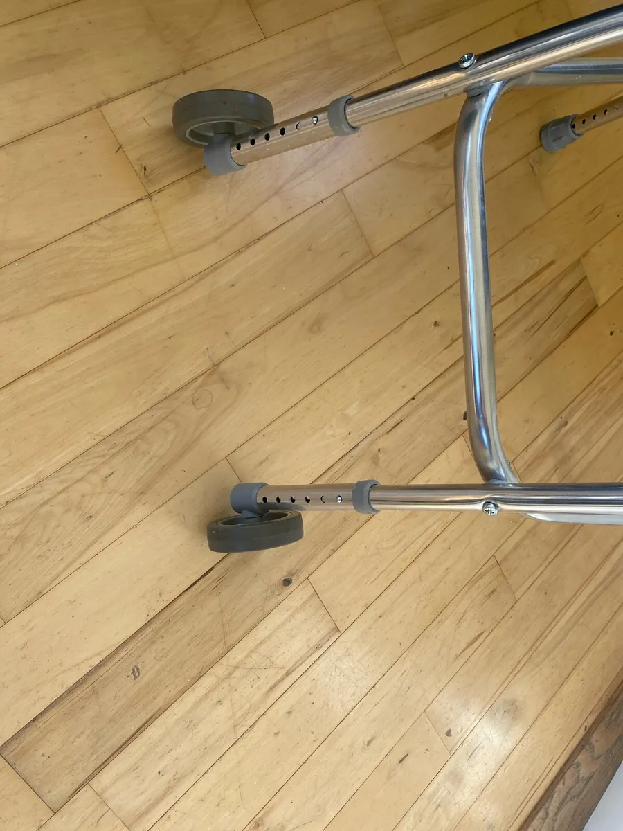 Walking aid - Image 2