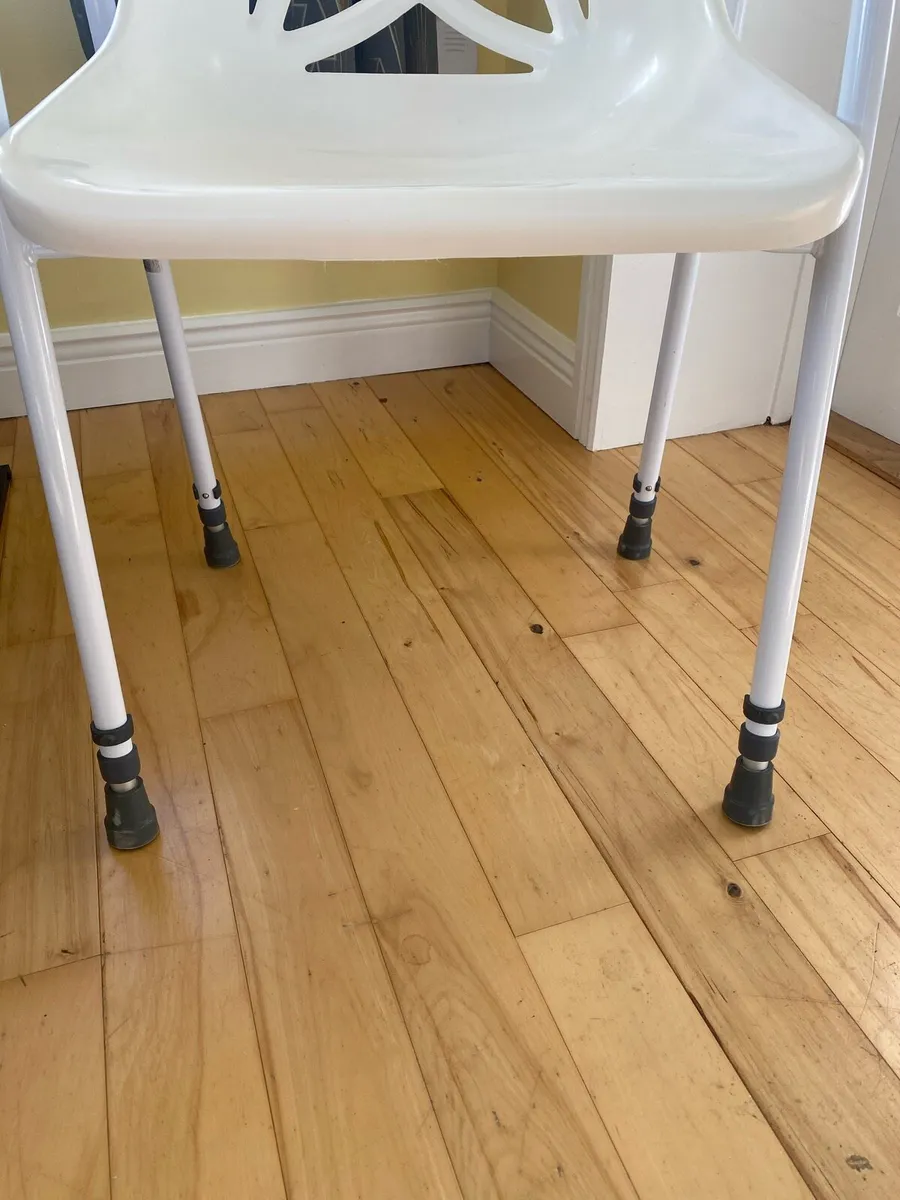 Shower chair - Image 2