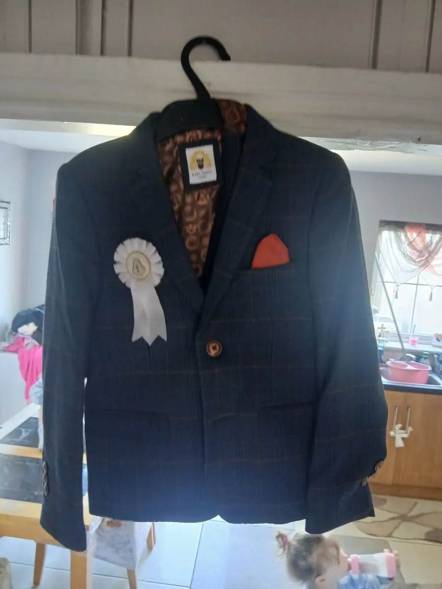 Communion suits - Image 1