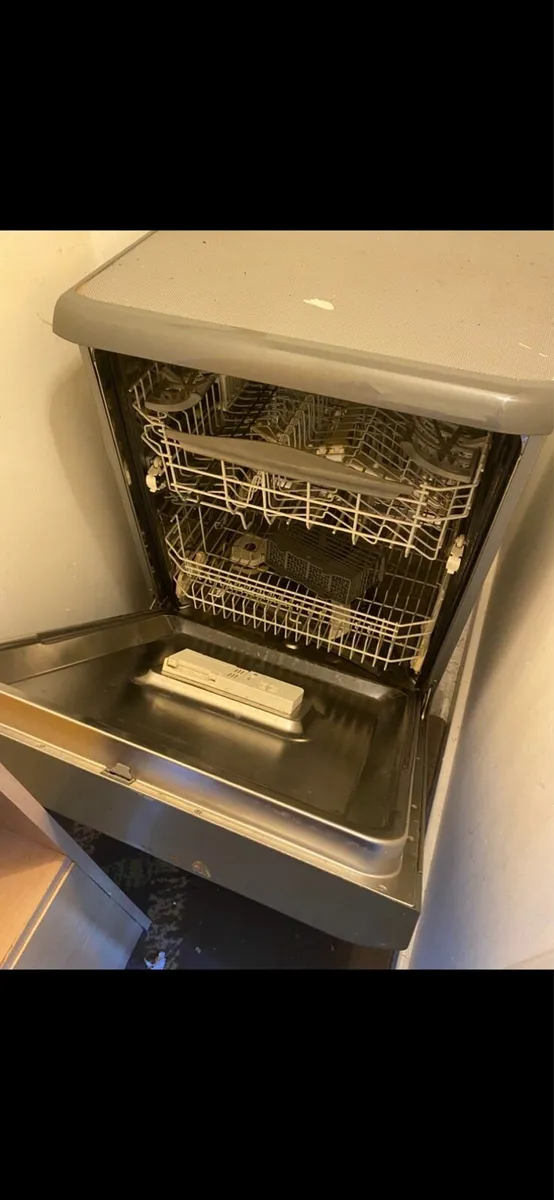 Washing machine Dishwasher fridge - Image 2