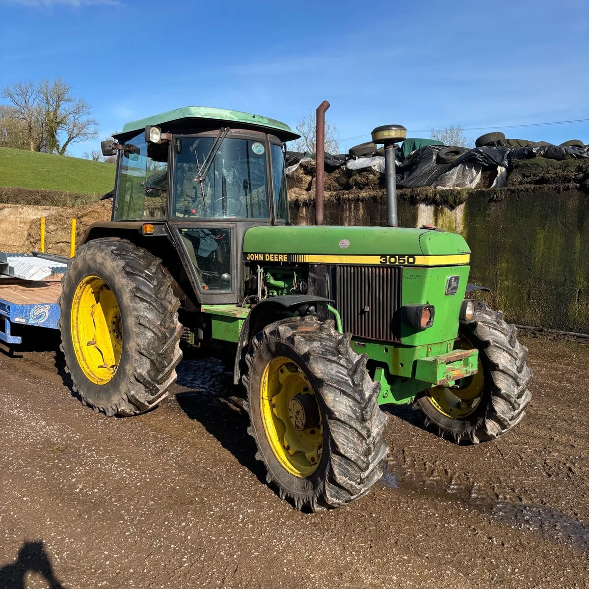 John Deere 3050 - Image 1