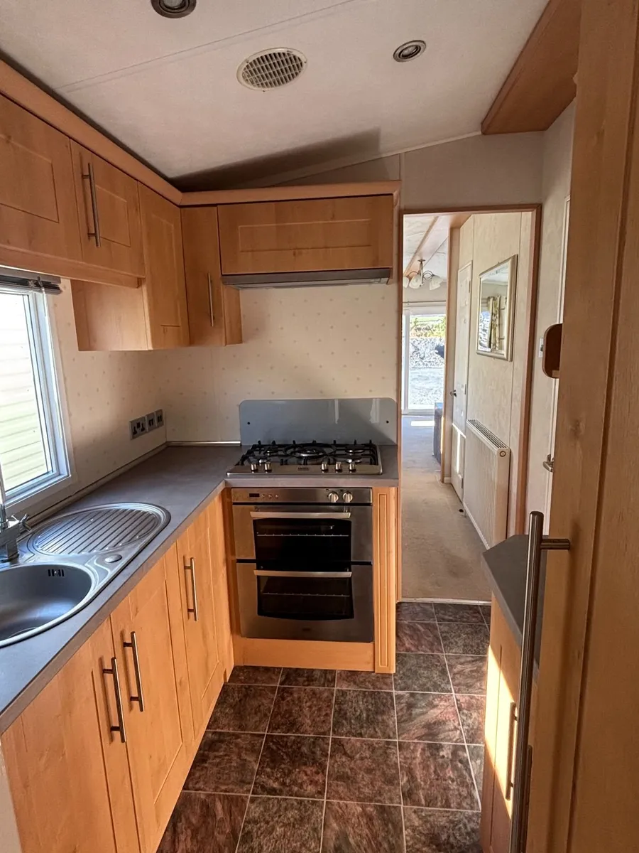 41X13 Mystic,3Bed, D/G&C/H,Free Delivery 60 Mile R - Image 3