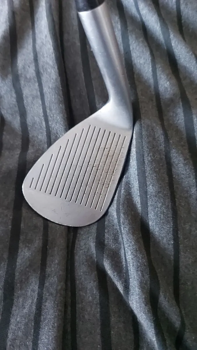 Mizuno wedge - Image 2