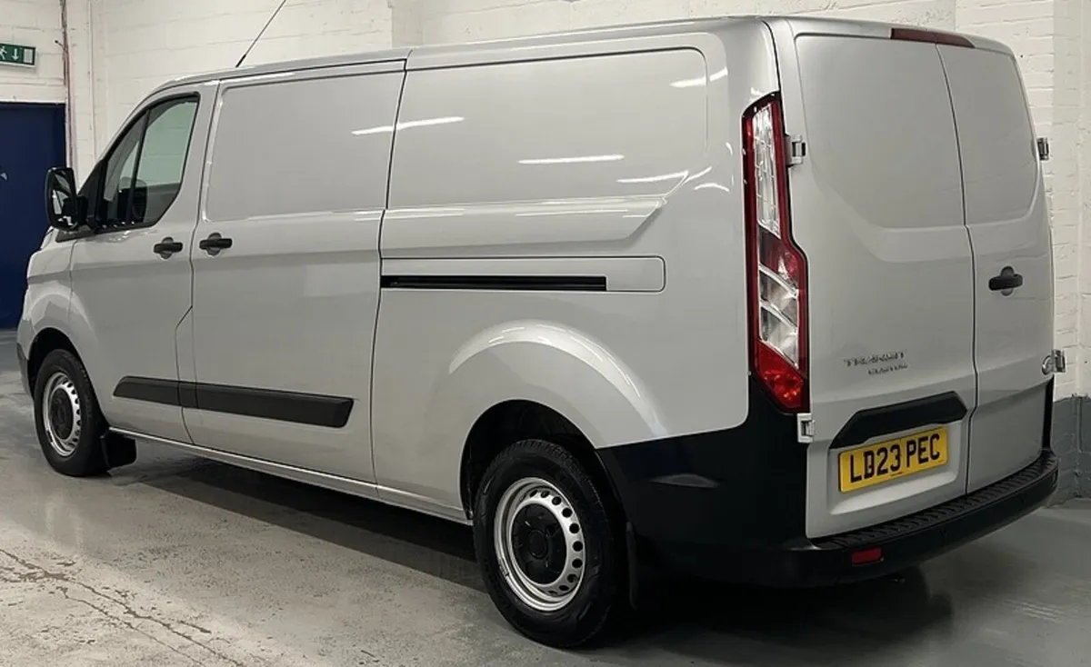 2023 Ford Transit Custom Panel Van - Image 3