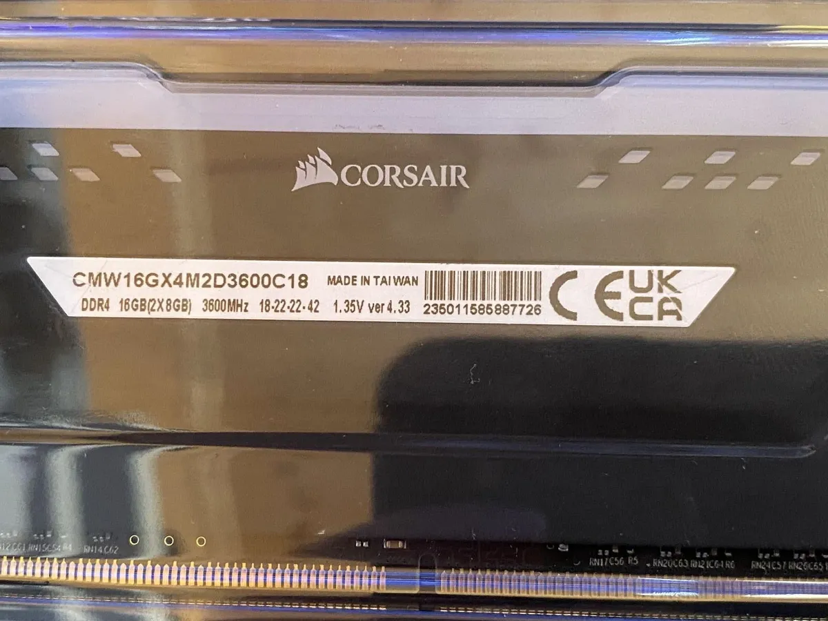 DDR4 4X8GB 3600MHz Corsair vengeance RGB pro Ram - Image 3