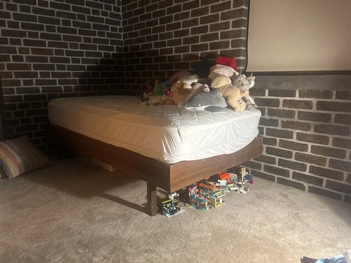 Twin Original O'Hagan Single Bed Frames