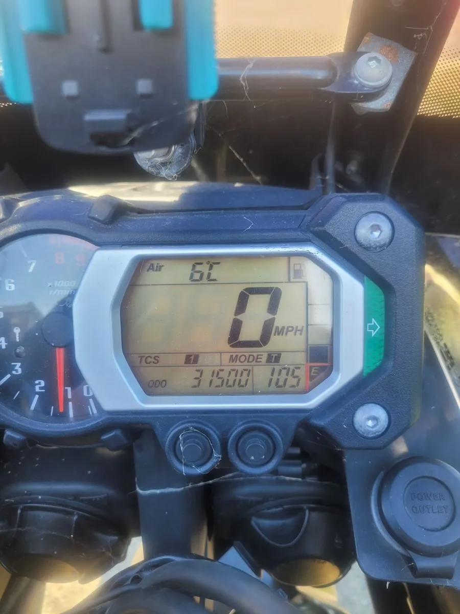 YAMAHA  xtz 2012 - Image 3