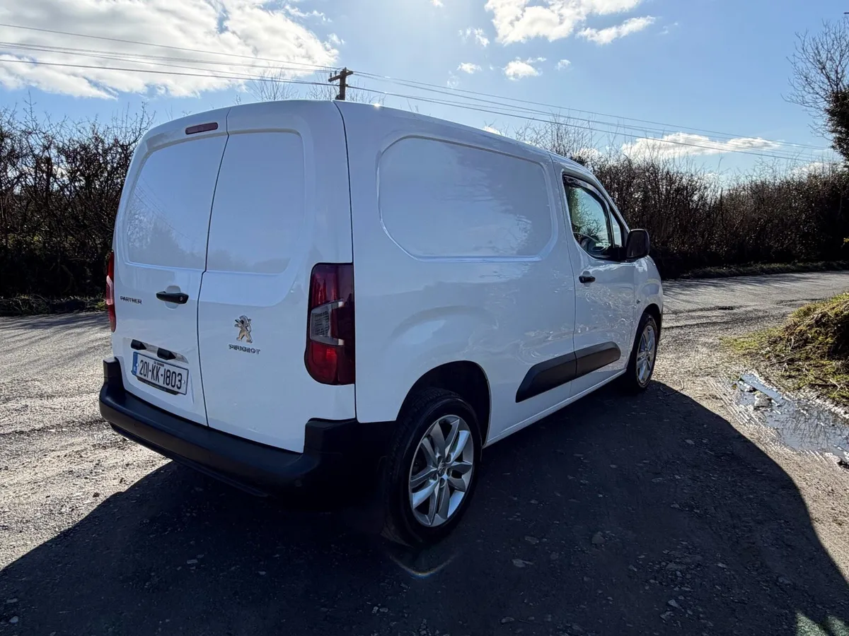 Citroen Berlingo 2020 [New Doe] - Image 2