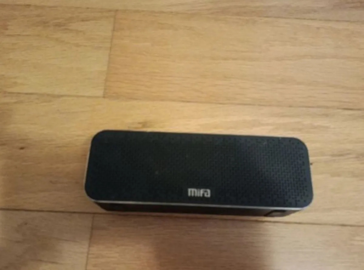 Bluetooth Portable Speaker with SD Card Slot Mint - Image 1