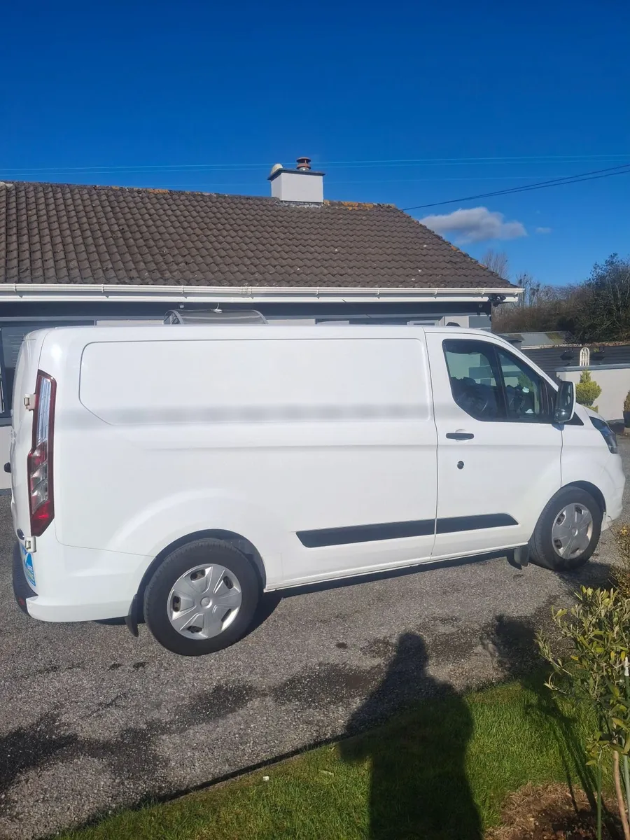 Ford Transit Custom 2019 - Image 4