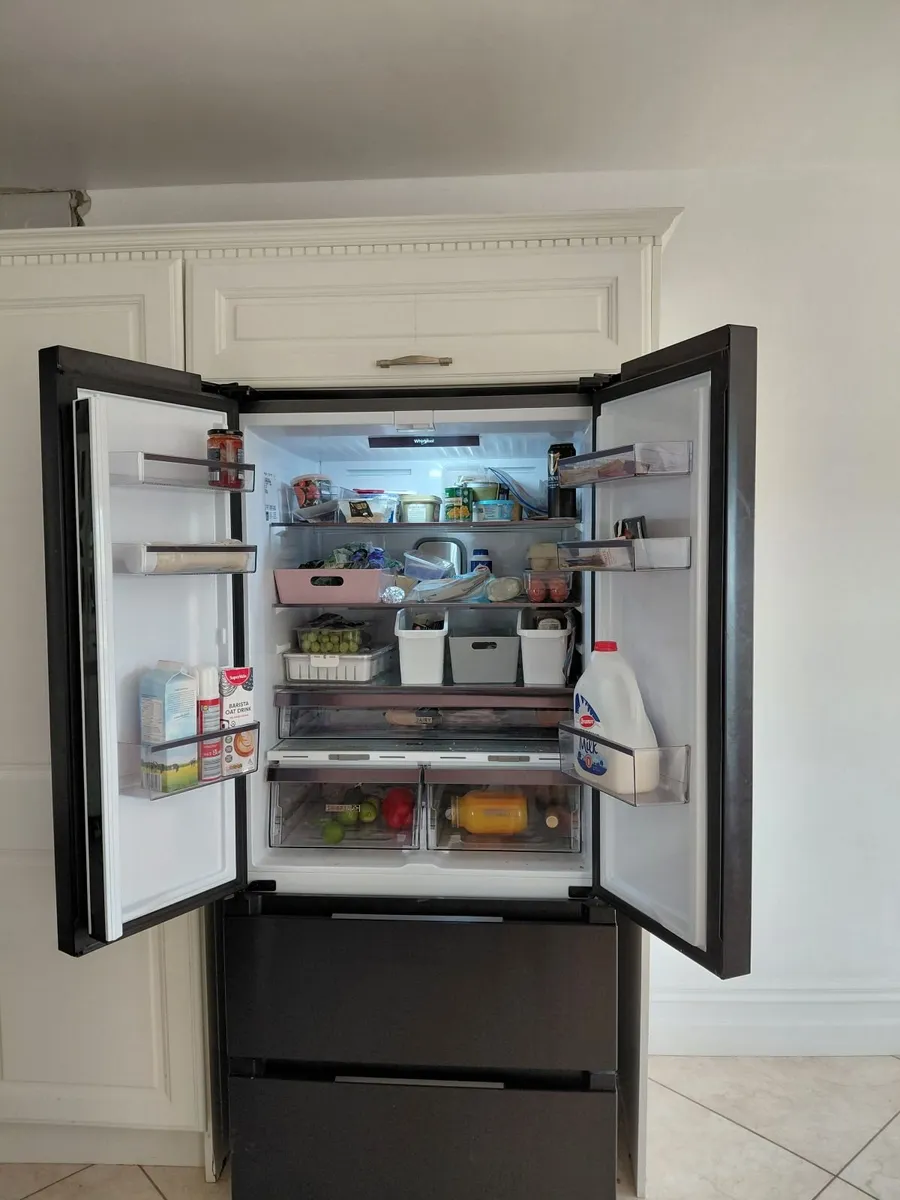 Whirlpool American fridge freezer - Image 3