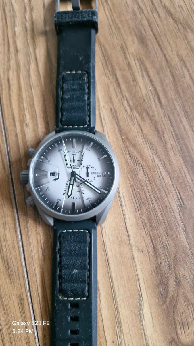 Diesel Analog Quartz Men Watch Grey Black Popular - Image 4