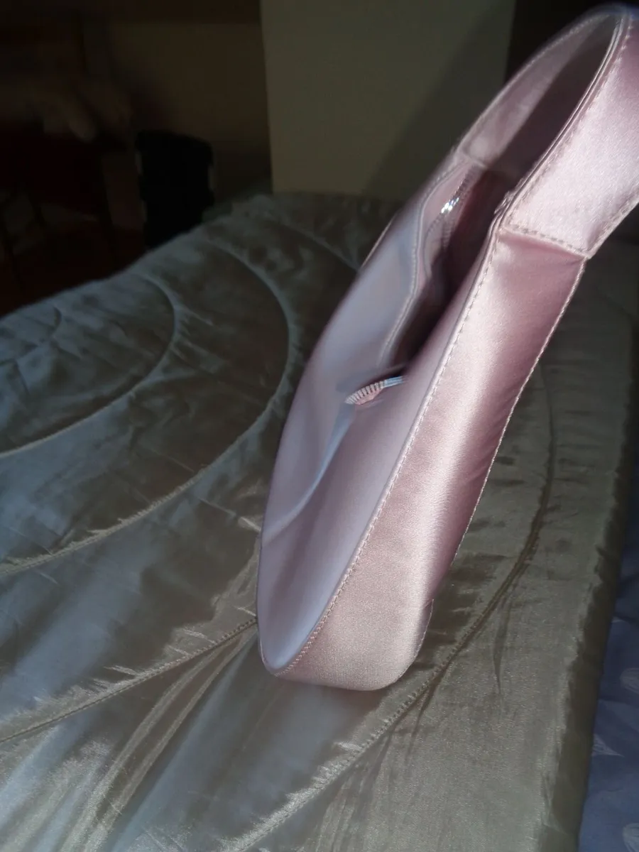 Rita Ora Pink Handbag for Sale - Image 4