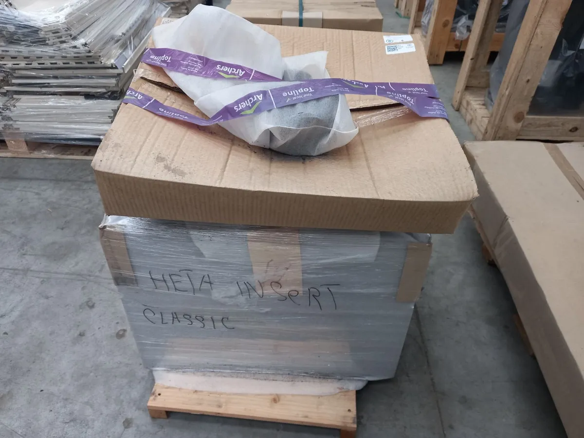 Online Auction Of A Stove & More! - Image 1