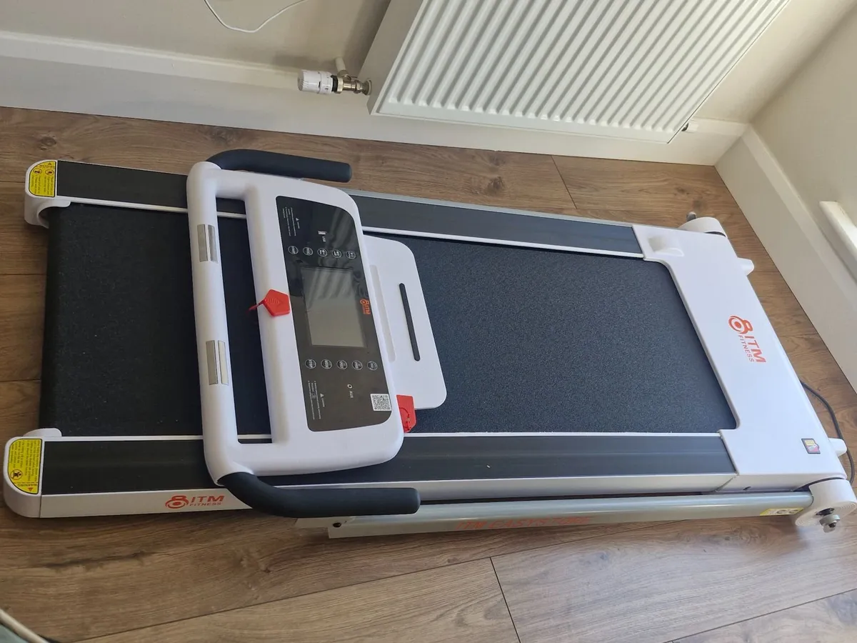 Easystore - SMART Folding Treadmill - Image 4