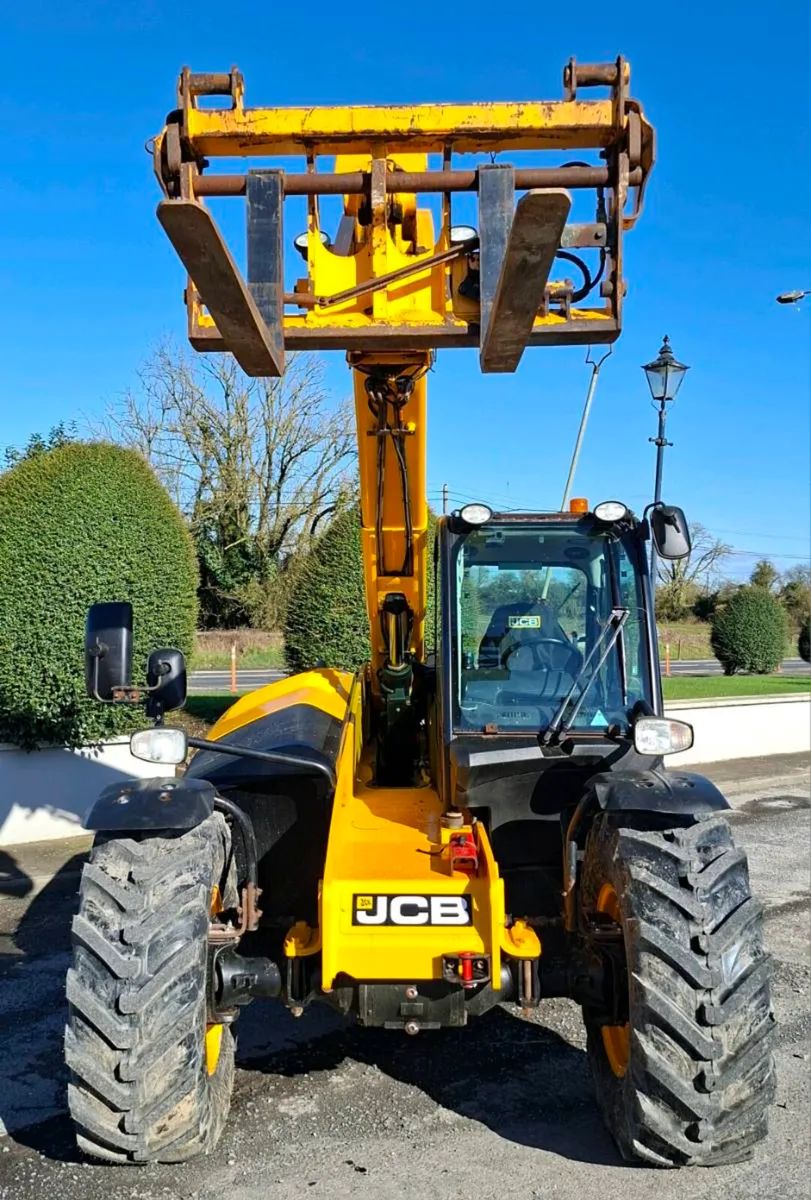 2016 JCB 541-70 Agri-Super - Image 2