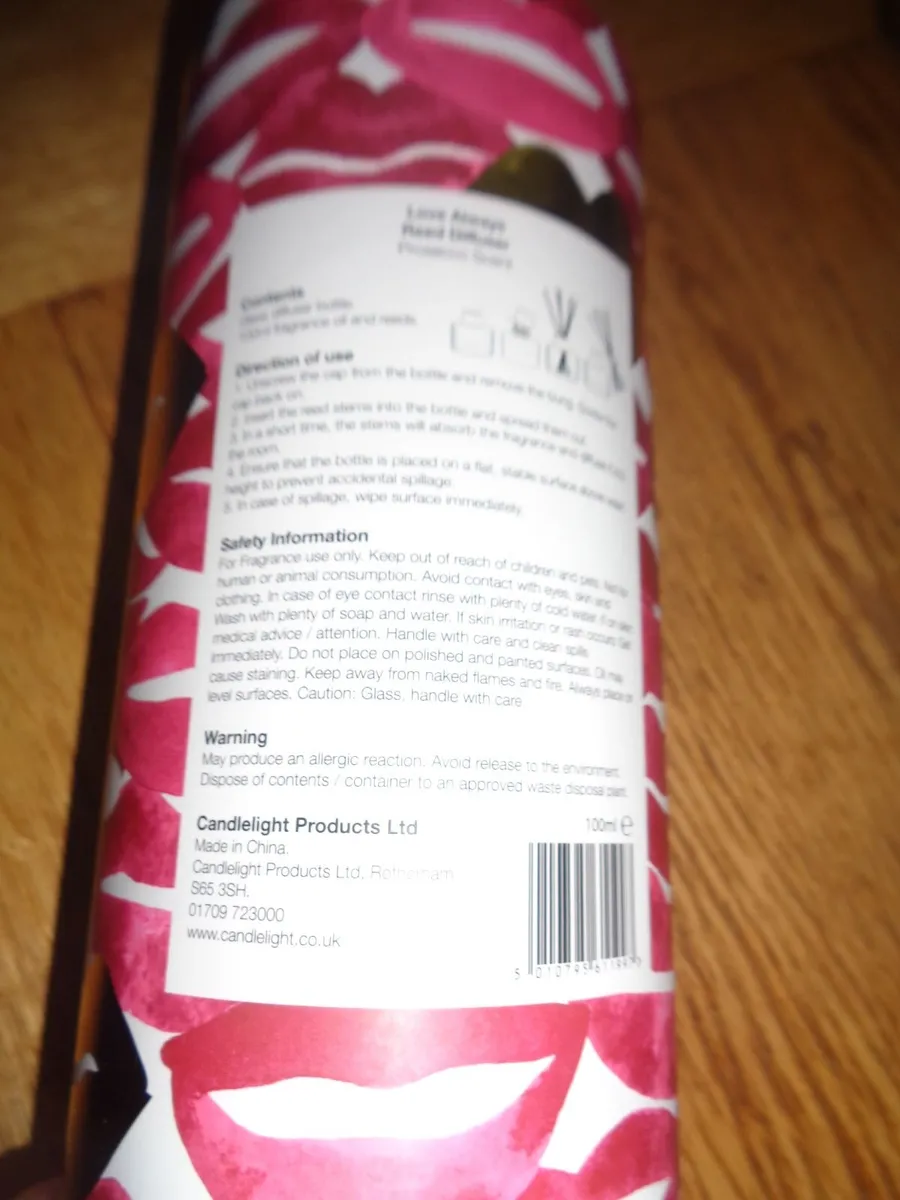 Love Always Fizz & Bubbles Prosecco Reed Diffuser - Image 4