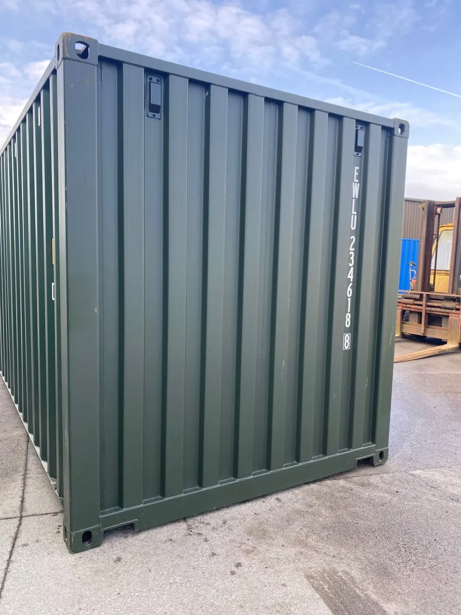 Shipping containers - Image 2