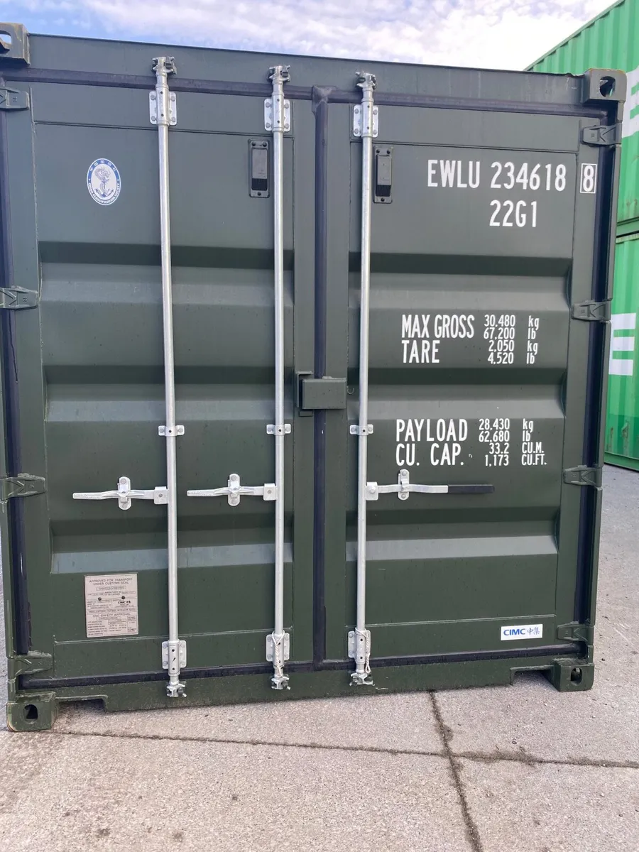 Shipping containers - Image 1