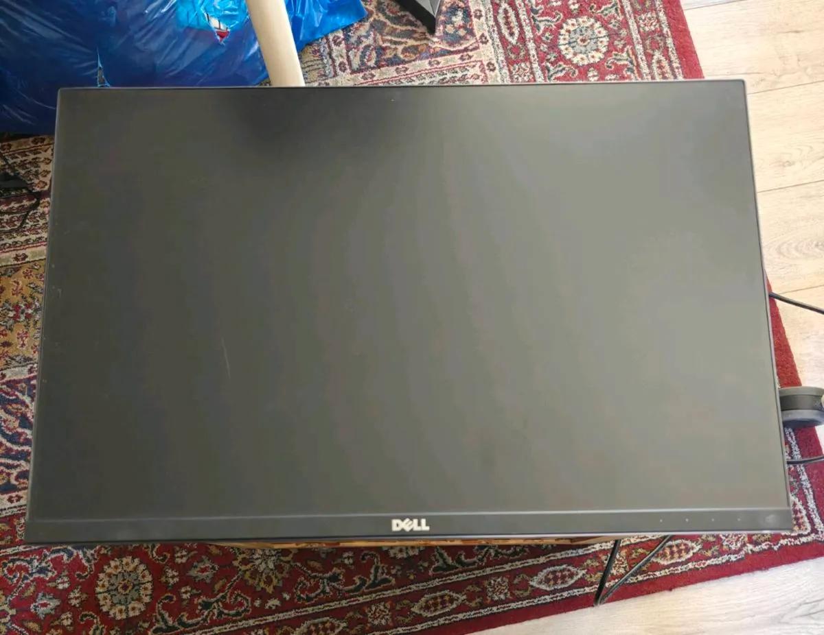 Dell monitor - Image 1