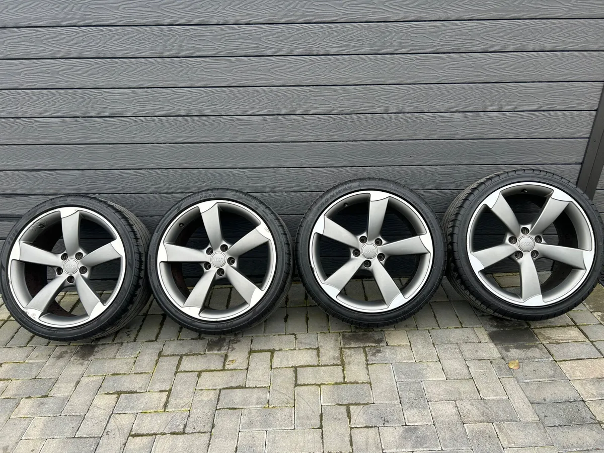 19” GENUINE AUDI TTRS CONCAVE ALLOY WHEELS & TYRES - Image 2
